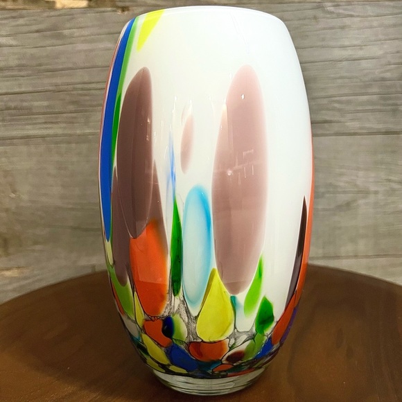 Polish Handblown Glass Vase - Beautiful Home Decor - Picture 9 of 14